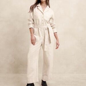 Banana Republic Tailored Denim Jumpsuit Size Small Ecru 596445 NWOT NEW $150